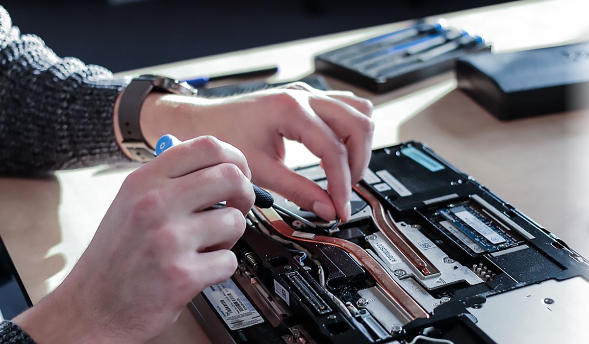 reparatii placa baza cooler laptop
